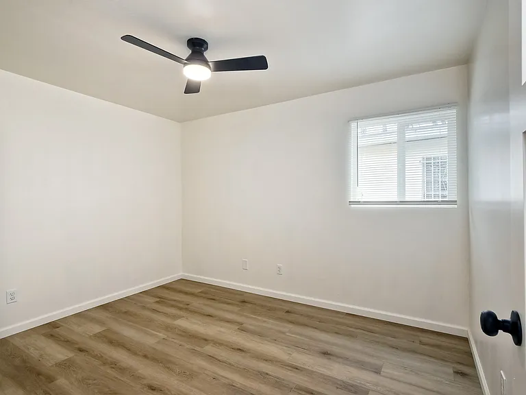209 Surfrider Way - Unit E — Photo 15