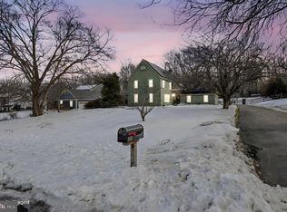 21 Farmingdale Ln, Newark, DE 19711