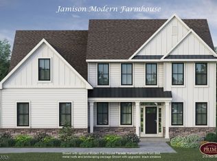 7 Holcombe Grove Rd, Lambertville, NJ 08530