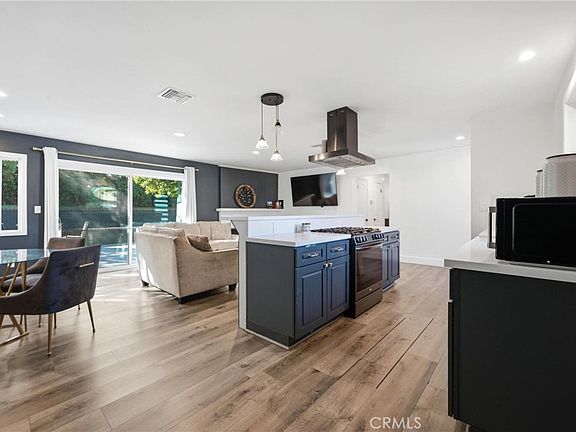 5th image of 14975 Florentine St