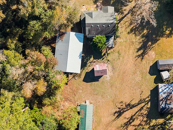 5th image of 724 Meriweather Dr