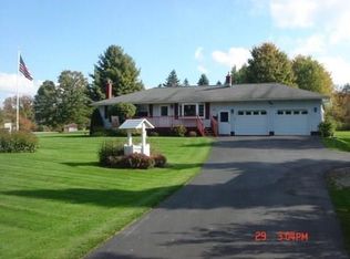 14624 S Main St, Waterford, PA 16441