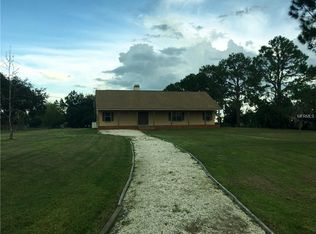 3004 Foxwood Blvd, Zephyrhills, FL 33543