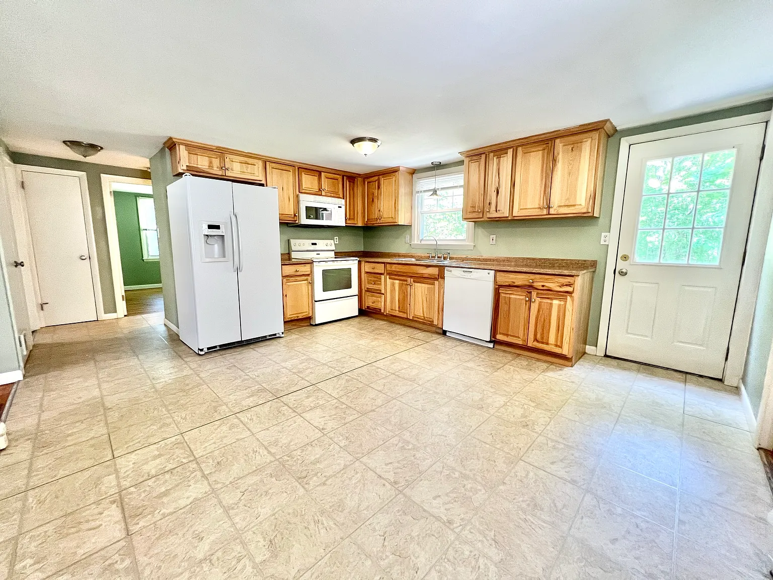 36 Plumtree Road - 1 — Photo 4