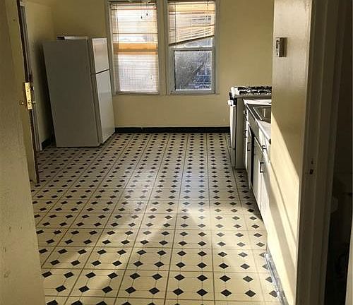 5th image of 454 Central Ave
