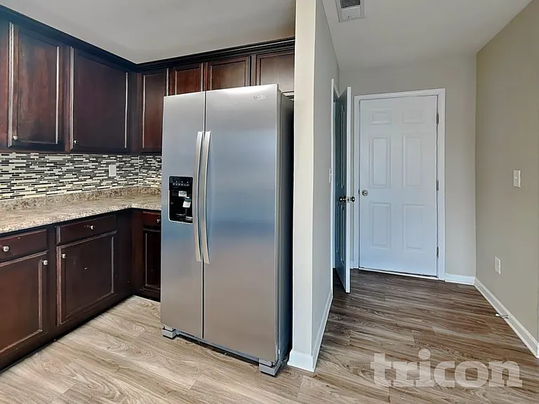 13730 Elsie Caldwell Ln — Photo 7