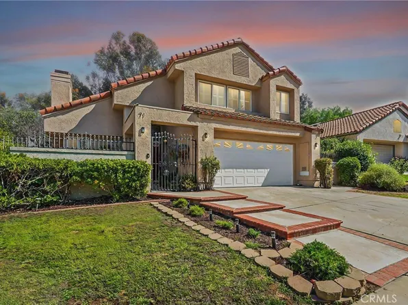 71 Oak Cliff Dr, Pomona, CA 91766