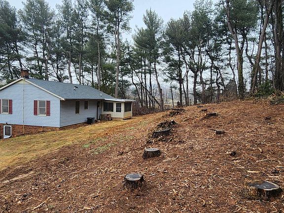 3rd image of 6794 Ottobine Rd