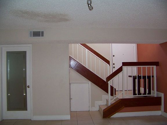 2nd image of 1361 SW 124th Ct Unit 6-F
