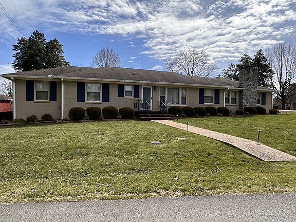 2nd image of 100 River Dr