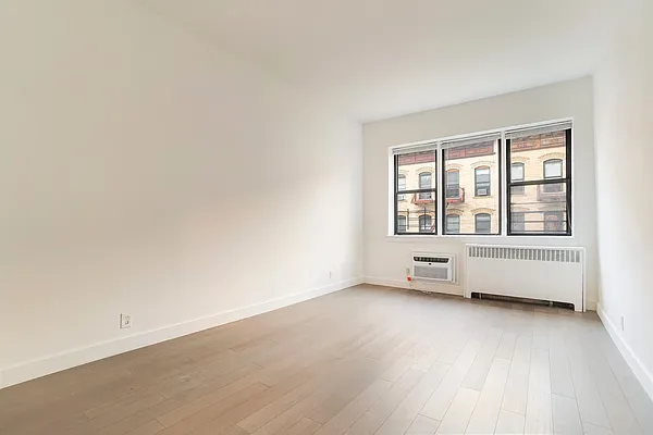 Rented by Algin Management | media 7