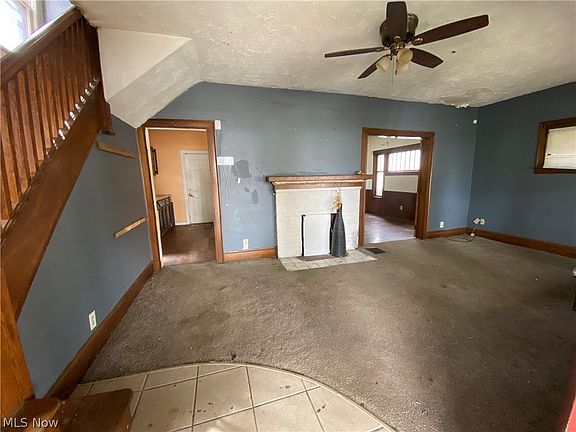 3rd image of 250 5th St