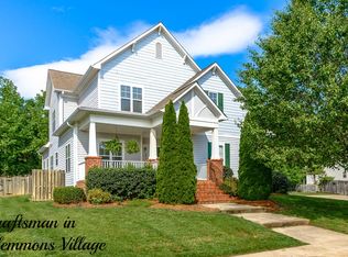 2800 Chestnut Ridge Dr, Winston Salem, NC 27103