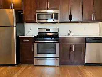 Rented by Hillel Realty Group