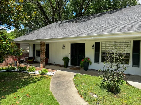 1323 San Miguel Dr, Springdale, AR 72762