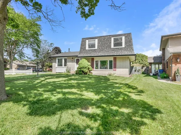 115 Parkwood Dr, Chatham Kent, ON N7M 2B1