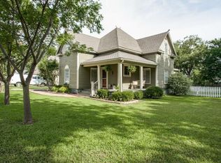 607 W Walnut St, Celina, TX 75009