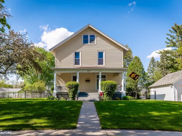 304 6th St, Traer, IA 50675