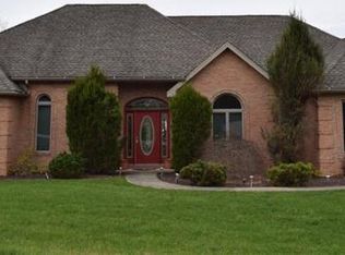 111 Birch Dr, Belle Vernon, PA