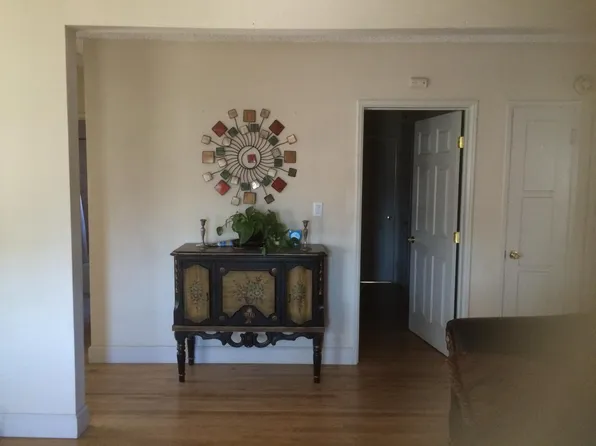 1407 N Buena Vista St, Burbank, CA 91505