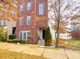 2222 Merseyside Dr, Woodbridge, VA 22191