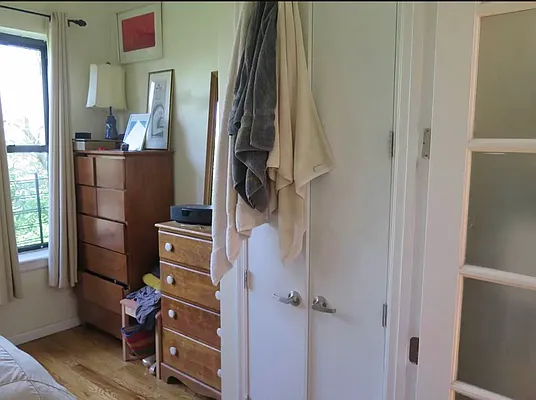 Rented by Brooklyn Group | media 6