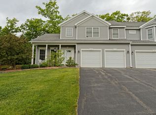 40 Oakmont St, Niskayuna, NY 12309
