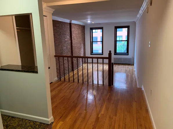 351 Amsterdam Avenue image 1 of 5