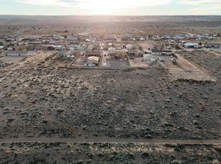 305 3rd St NE, Rio Rancho, NM 87124