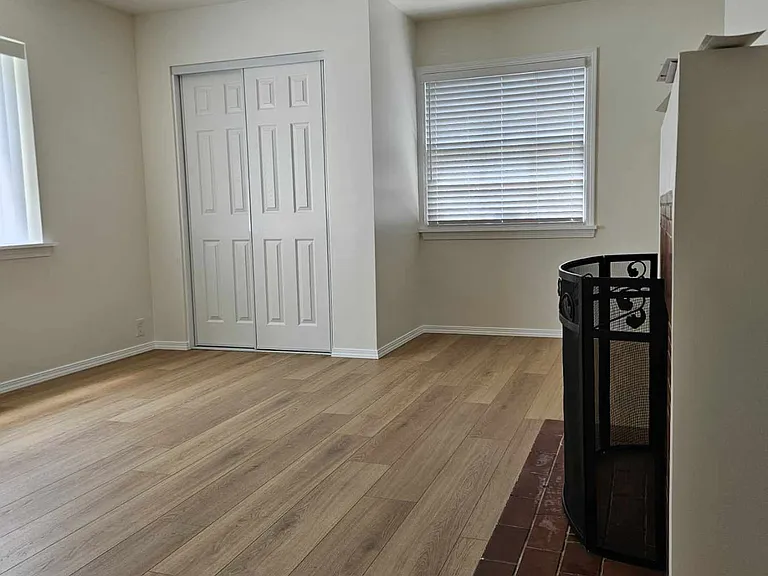 2034 Chestnut Ave — Photo 18