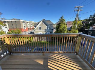 5 Park Ter #2A, Essex Junction, VT 05452