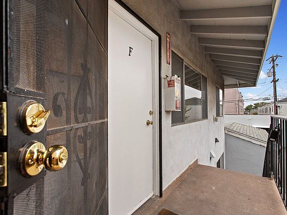 2nd image of 1236 W Gardena Blvd #F