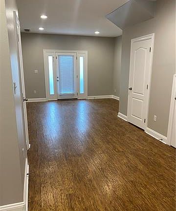 2nd image of 590 Lotus Dr N APT 3