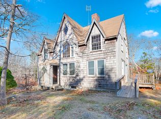 4 Dubud Ln, Edgartown, MA 02539