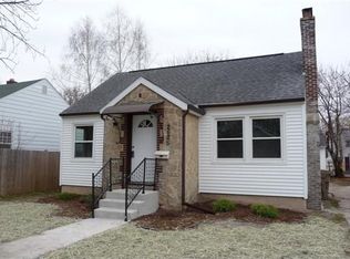 2625 Commercial Ave, Madison, WI 53704