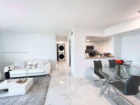 4th image of 117 NW 42nd Ave APT 1412