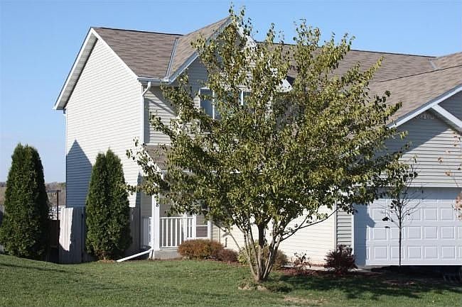 1st image of 1208 Autumn Dr