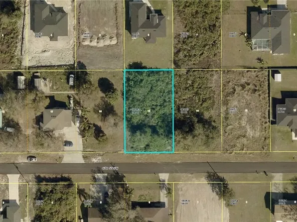 3308 6th St SW, Lehigh Acres, FL 33976