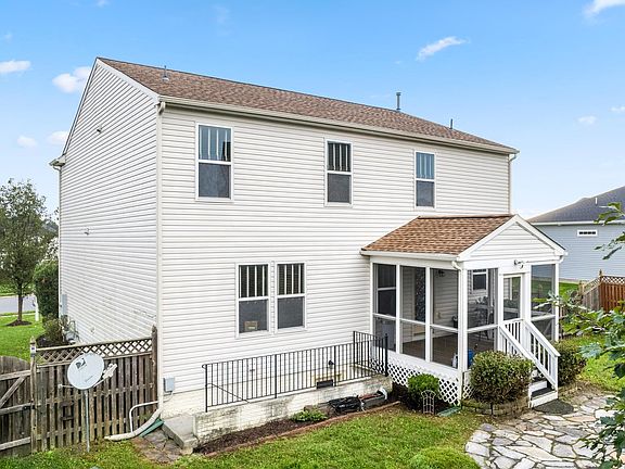 5th image of 429 Talamore Dr