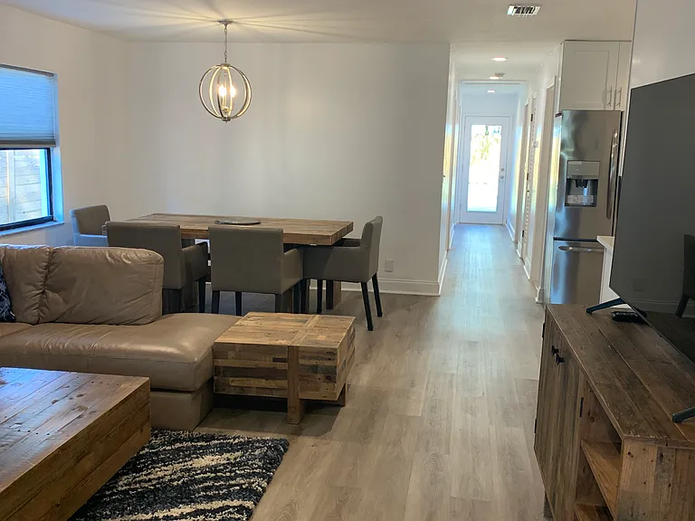 307 W Frances Ave — Photo 4