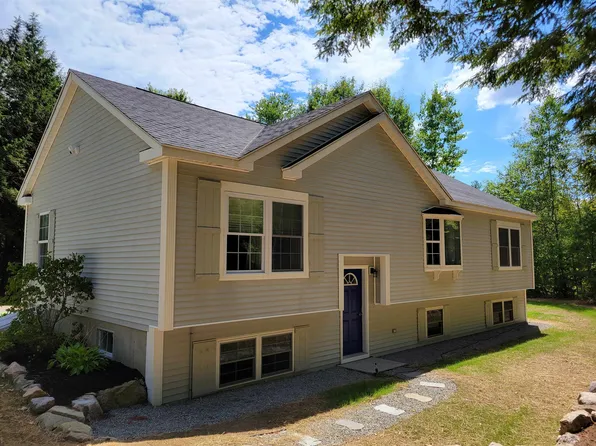 5 Willow Lane, Fryeburg, ME 04037