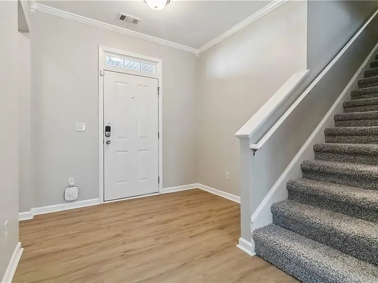 100 Heritage Club Cir — Photo 4