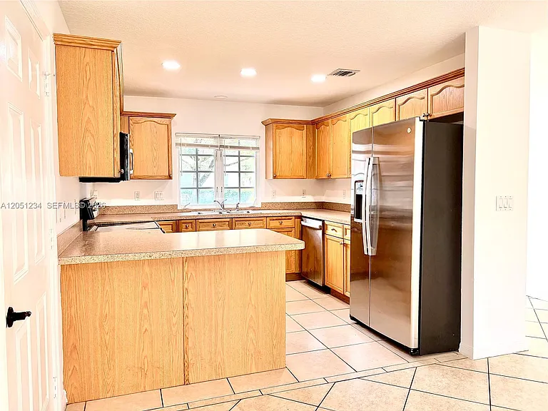 3836 Dove Landing Rd — Photo 5