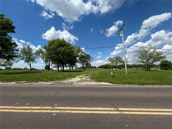 29200 E Colbern Rd, Grain Valley, MO 64029
