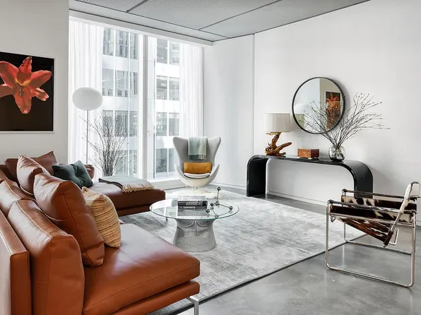 100 East 53rd Street 7A image 2 of 13
