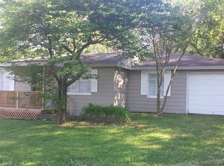 8305 Longview Rd, Kansas City, MO 64134