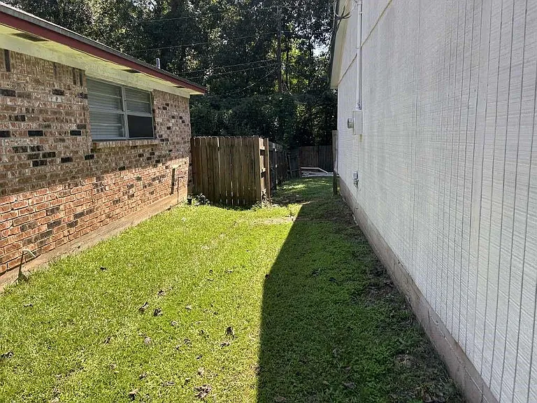 3030 Winding Way — Photo 15