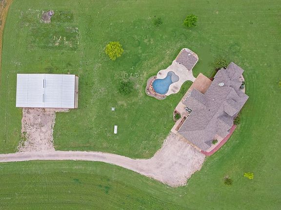 4th image of 2842 Old Boyce Rd