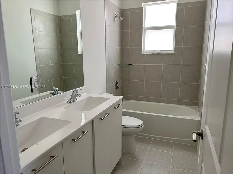 2340 NW 130th Ter — Photo 42