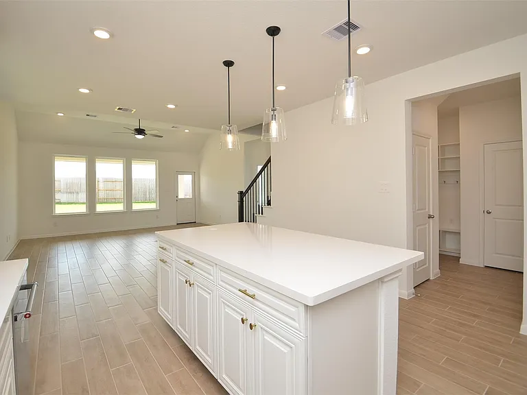5631 Pearl Vista Dr — Photo 11